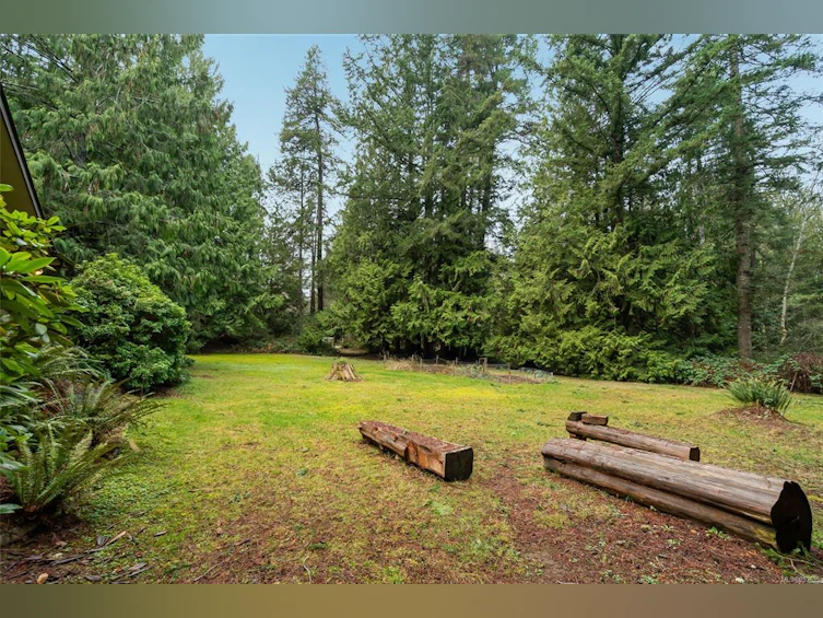 1011 Hollywood Road, Qualicum Beach, BC, V9K 1N2 - 36