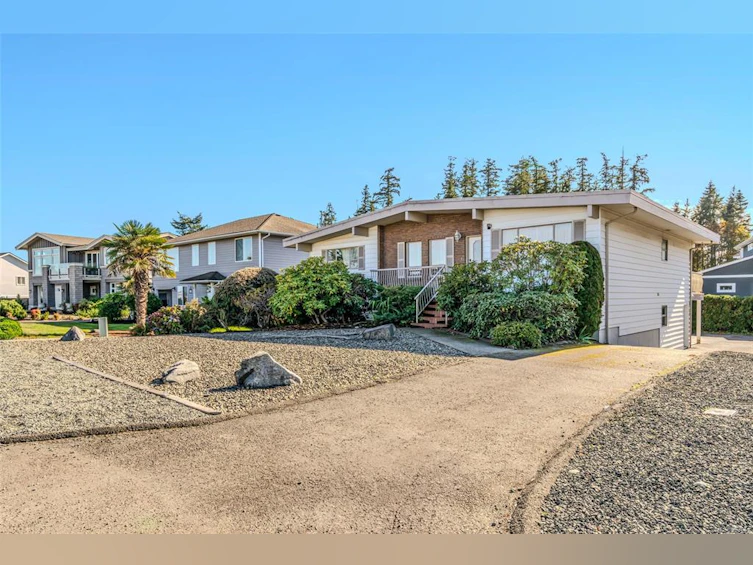 1624 Admiral Tryon Boulevard, French Creek, BC, V9P 1Y2 - 10