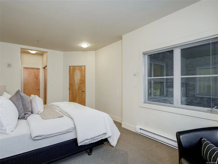 111-2745 Veterans Memorial Pkwy, Langford, BC, V9B 0H4 - 14