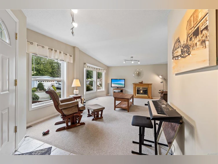 3839 King Arthur Drive, Nanaimo, BC, V9T 6B9 - 12
