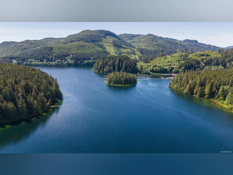 0 Schloss Island, Port Hardy, BC - 7