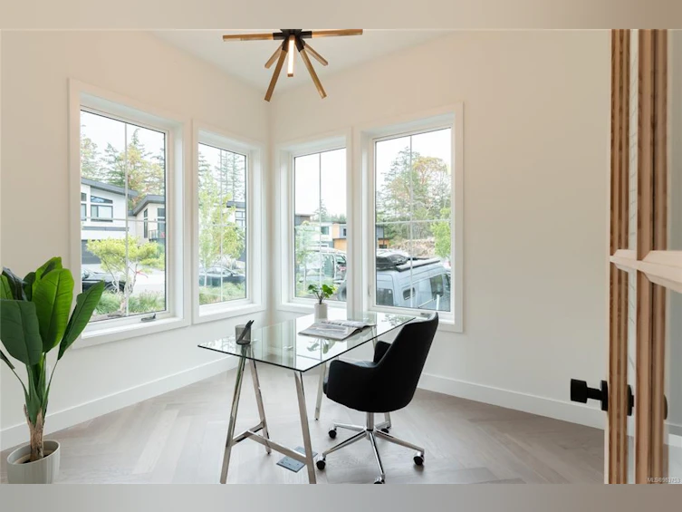 643 Medalist Avenue, Colwood, BC, V9C 3A9 - 38