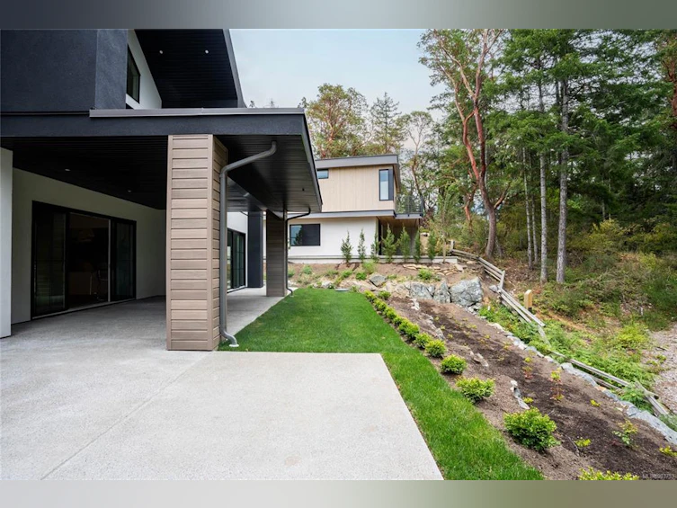 643 Medalist Avenue, Colwood, BC, V9C 3A9 - 46