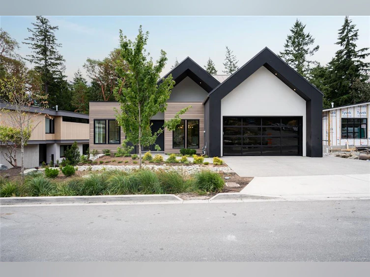 643 Medalist Avenue, Colwood, BC, V9C 3A9 - 55