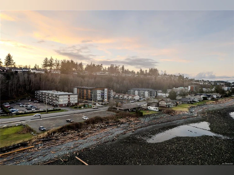 306-872 S Island Highway, Campbell River, BC, V9W 1A8 - 25