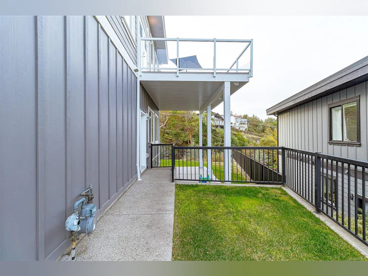 3389 Robson Place, Colwood, BC, V9C 0J2 - 37