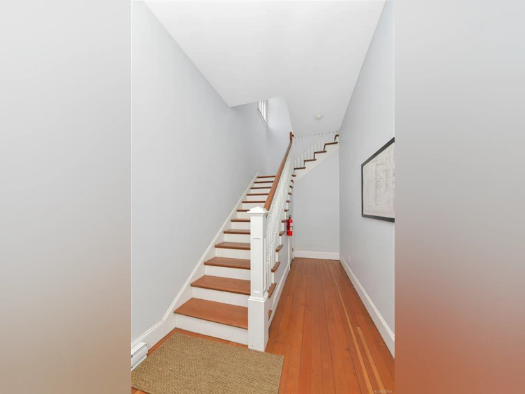 737 Vancouver Street, Victoria, BC, V8V 3V4 - 5