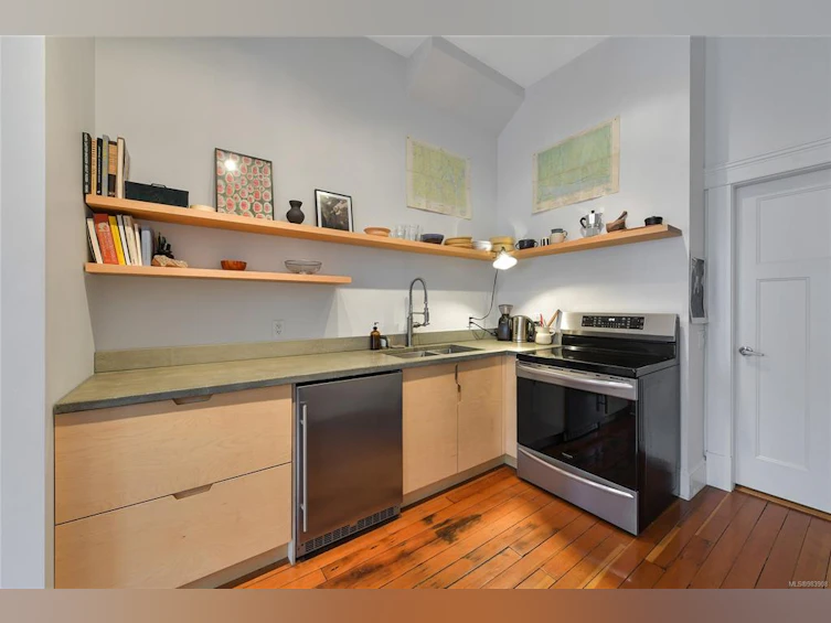 737 Vancouver Street, Victoria, BC, V8V 3V4 - 10