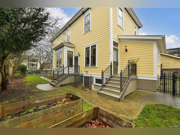 737 Vancouver Street, Victoria, BC, V8V 3V4 - 54