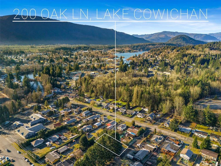 200 Oak Lane, Lake Cowichan, BC, V0R 2G0 - 42