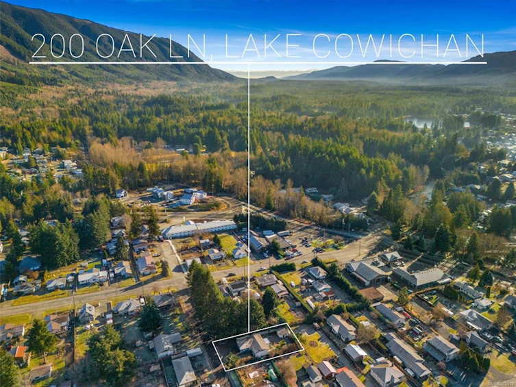 200 Oak Lane, Lake Cowichan, BC, V0R 2G0 - 43