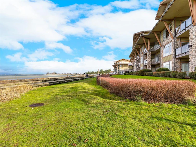 606-194 Beachside Drive, Parksville, BC, V9P 0B1 - 40