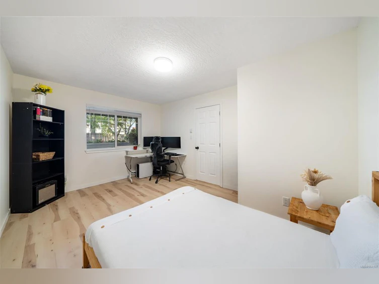 2339 Sooke Road, Colwood, BC, V9B 1X8 - 20