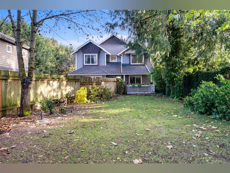 2339 Sooke Road, Colwood, BC, V9B 1X8 - 23