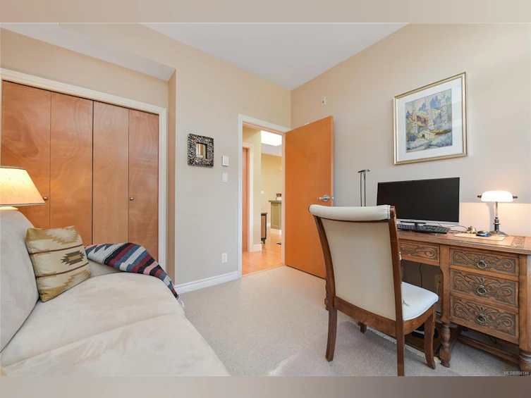 407-5329 Cordova Bay Road, Saanich, BC, V8Y 2L3 - 40