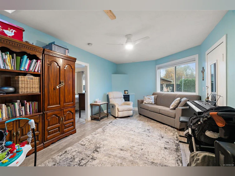 1779 Lillian Road, Victoria, BC, V8S 1L3 - 11