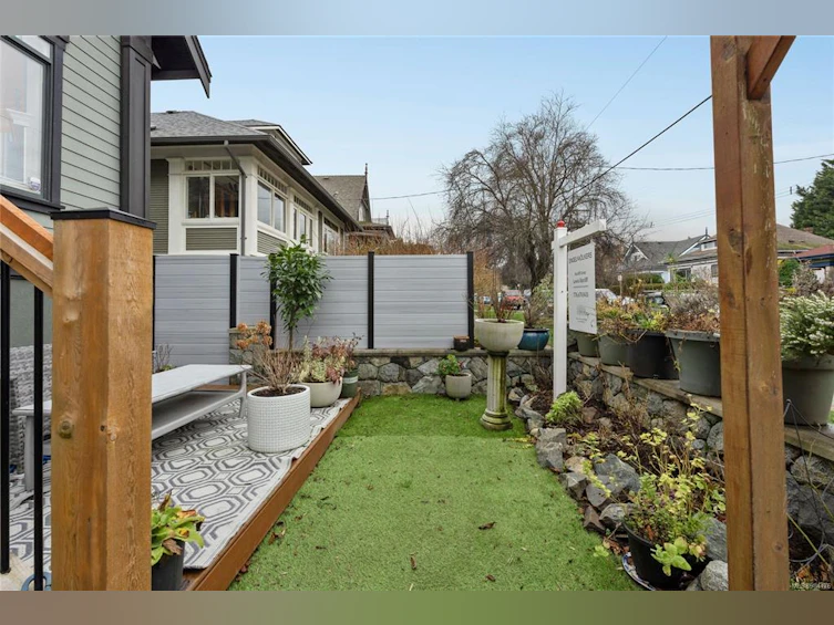 2-1035 Oliphant Avenue, Victoria, BC, V8V 2T9 - 18
