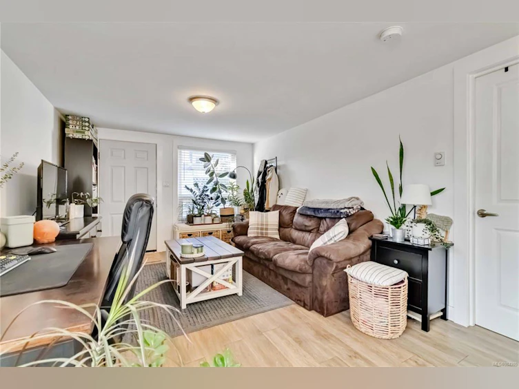 878 Darwin Avenue, Saanich, BC, V8X 2X6 - 26