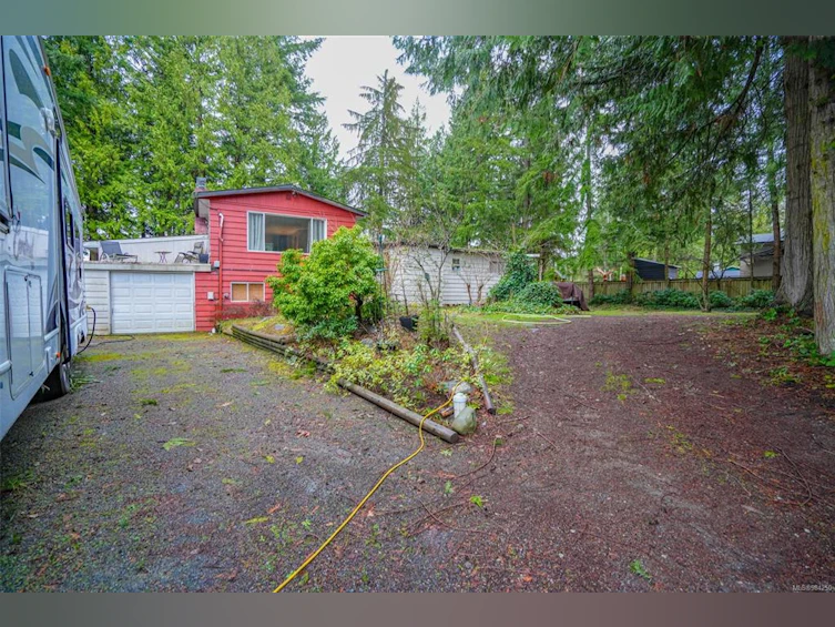 759 Drew Road, French Creek, BC, V9P 1X3 - 7