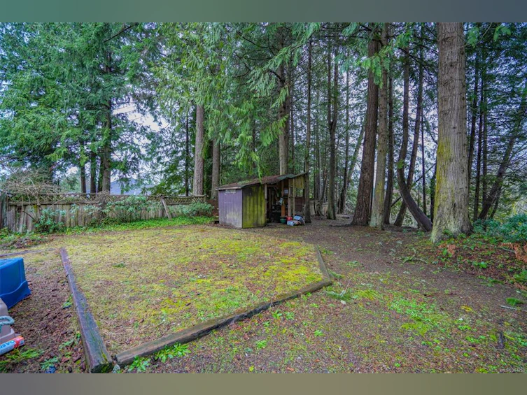 759 Drew Road, French Creek, BC, V9P 1X3 - 12