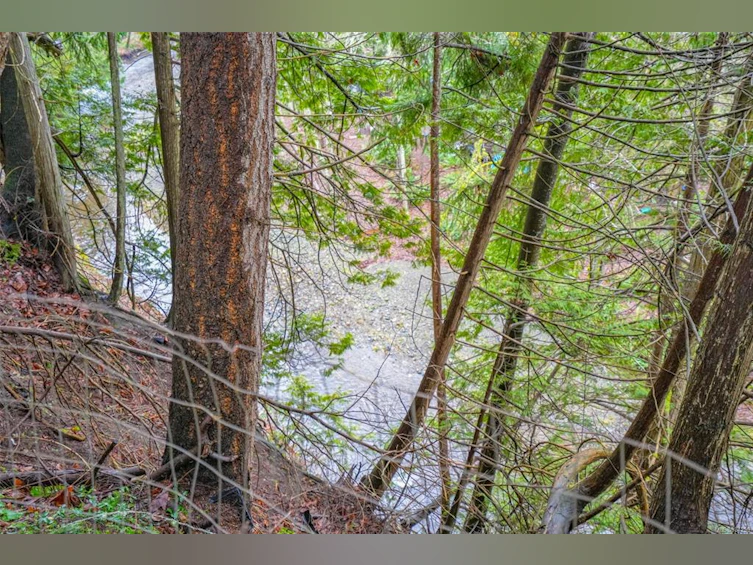 759 Drew Road, French Creek, BC, V9P 1X3 - 18