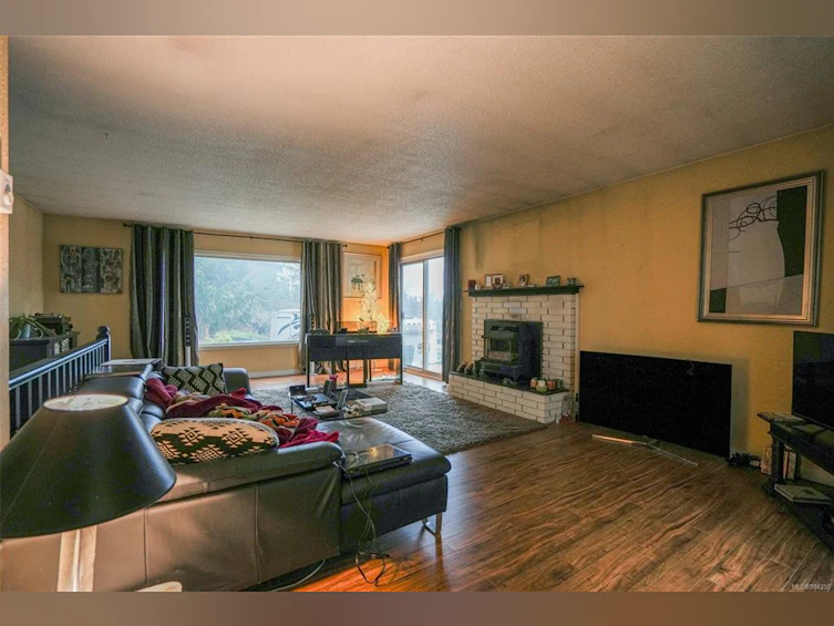 759 Drew Road, French Creek, BC, V9P 1X3 - 37