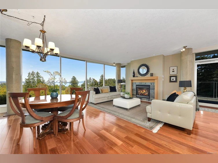 202-5316 Sayward Hill Crescent, Saanich, BC, V8Y 3H8 - 5