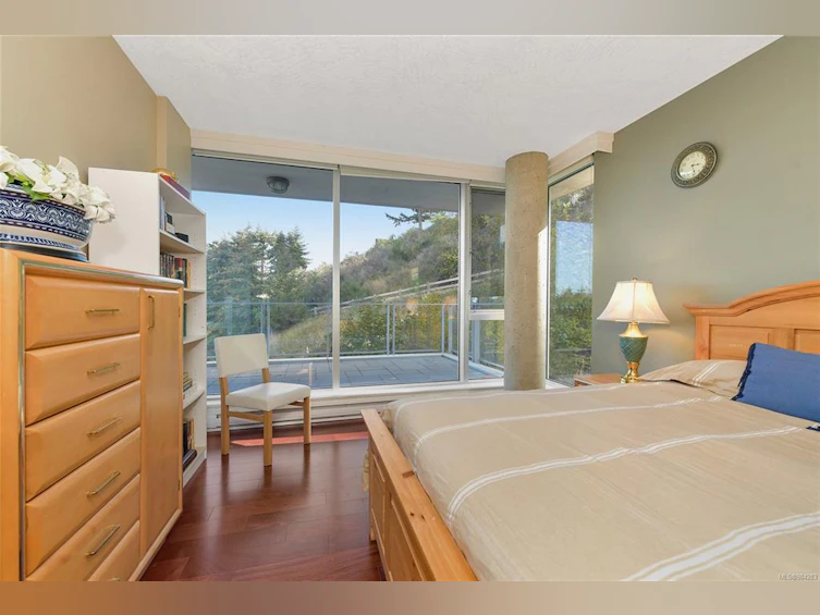 202-5316 Sayward Hill Crescent, Saanich, BC, V8Y 3H8 - 33
