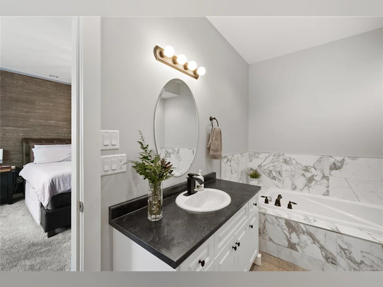991 Sanika Close, French Creek, BC, V9P 0B8 - 31