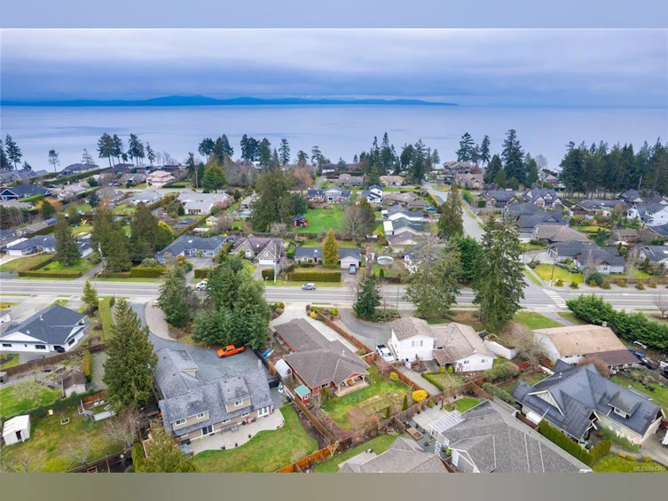 767 Temple Street, Parksville, BC, V9P 1B1 - 49