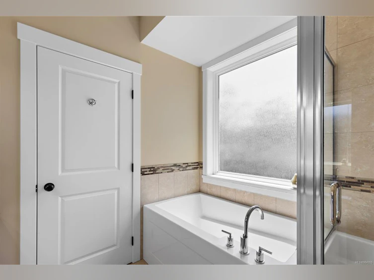 4960 Hartwig Crescent, Nanaimo, BC, V9V 1T9 - 18