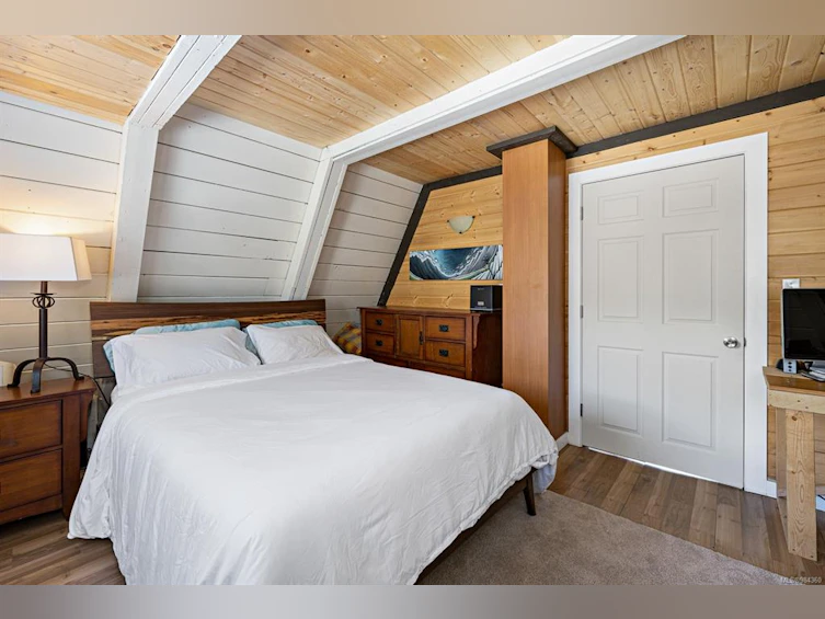 710 Glacier View Circle, Courtenay, BC, V9J 1L0 - 14