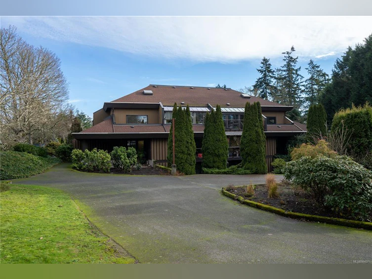 490D-4678 Elk Lake Drive, Saanich, BC, V8Z 5M1 - 15