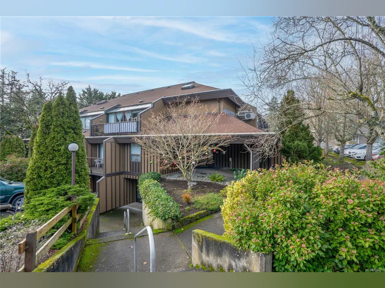 490D-4678 Elk Lake Drive, Saanich, BC, V8Z 5M1 - 17