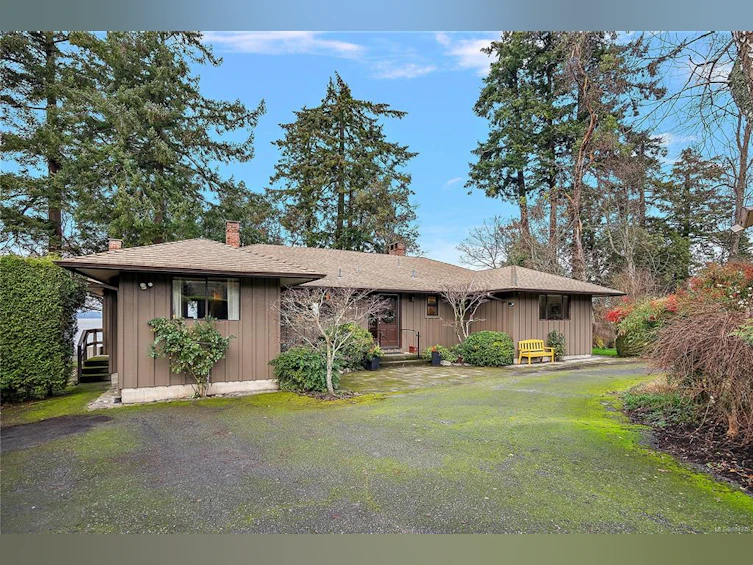 9724 Glynnwood Park Road, North Saanich, BC, V8L 5H4 - 3