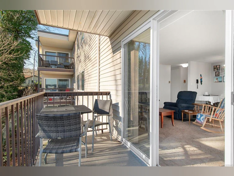 205-615 Alder Street, Campbell River, BC, V9W 2P3 - 14