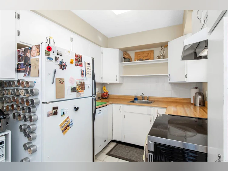 205-615 Alder Street, Campbell River, BC, V9W 2P3 - 17