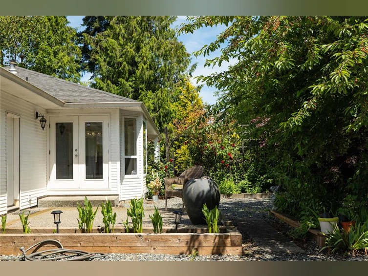 2022 Woobank Road, Nanaimo, BC, V9X 1J5 - 33