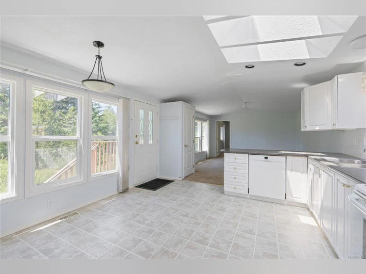 450 & 460 Rembar Road, Qualicum Beach, BC, V9K 2A4 - 31