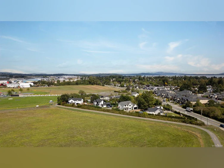 9344 East Saanich Road, North Saanich, BC, V8L 1H9 - 55