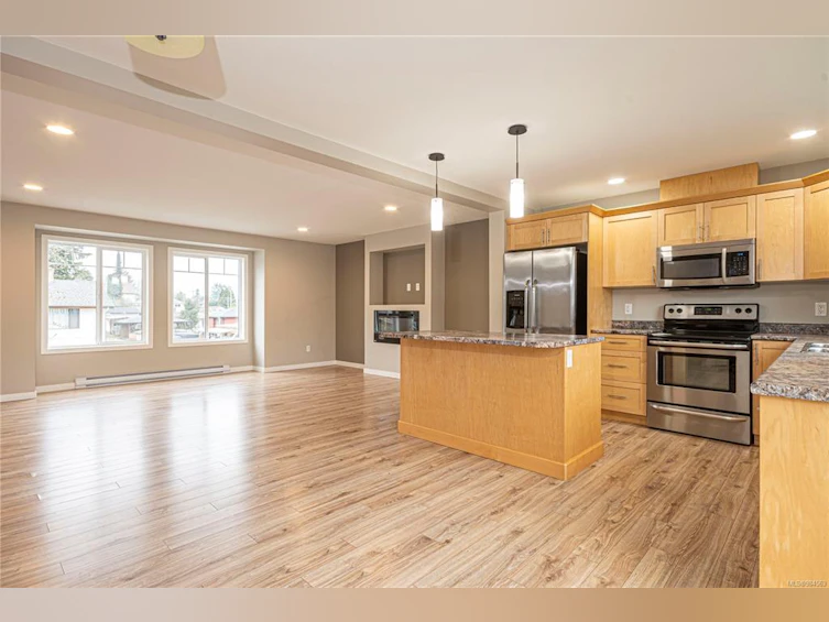 493 Stirling Avenue, Nanaimo, BC, V9R 5R5 - 7