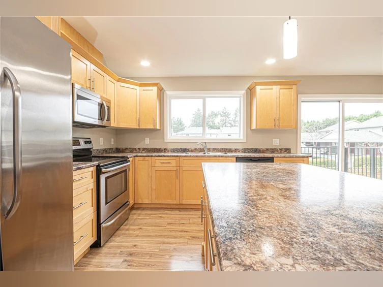 493 Stirling Avenue, Nanaimo, BC, V9R 5R5 - 9