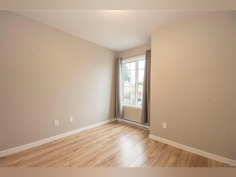 493 Stirling Avenue, Nanaimo, BC, V9R 5R5 - 18