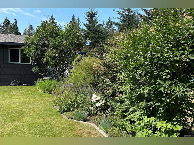 4235 Wildwood Road, Bowser/Deep Bay, BC, V0R 1G0 - 44