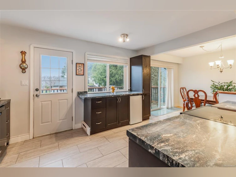 726 Nanoose Avenue, Parksville, BC, V9P 1E9 - 18