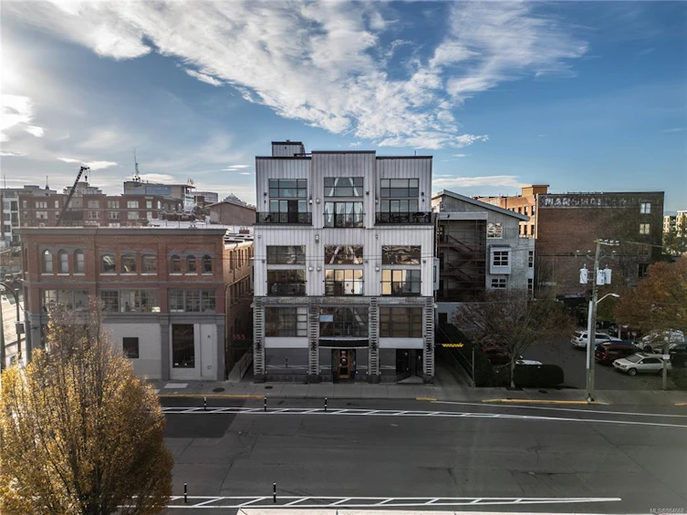 303-555 Chatham Street, Victoria, BC, V8T 1E1 - 4