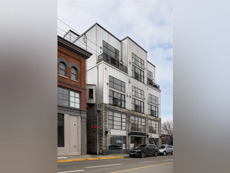 303-555 Chatham Street, Victoria, BC, V8T 1E1 - 5