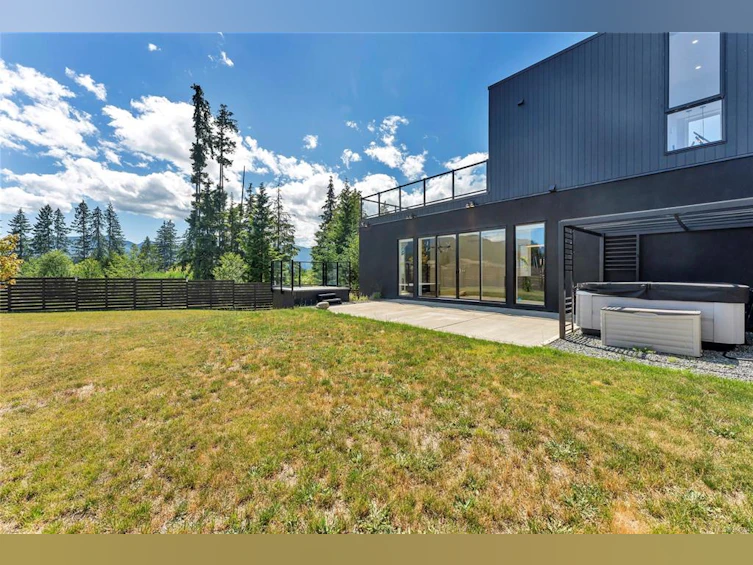 9450 Marble Bay Road, Lake Cowichan, BC, V0R 2G1 - 41