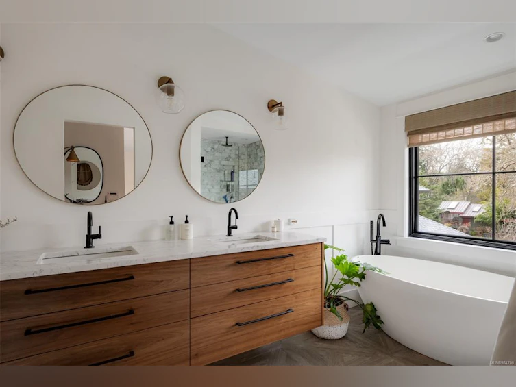 1248 Hewlett Place, Oak Bay, BC, V8S 4P7 - 46