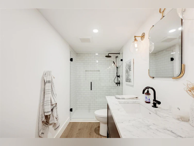 1248 Hewlett Place, Oak Bay, BC, V8S 4P7 - 55